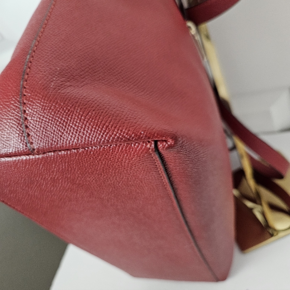 Coach Gallery Crossgrain Pebbled Leather Tote - Picture 13 of 13